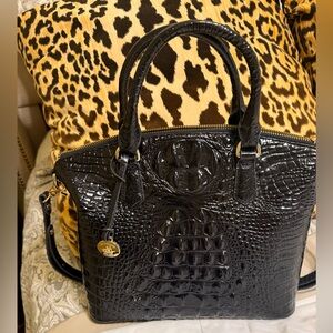 Brahmin Duxbury satchel! Medium size Black!